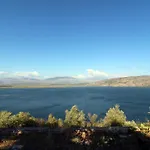 Lakeview Nardi Villa *