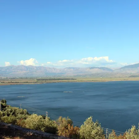 Lakeview Nardi Villa Ksamil