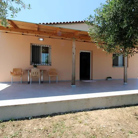 Lakeview Nardi Villa *