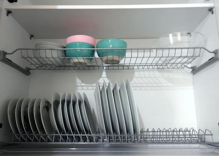 Lakeview Nardi Villa