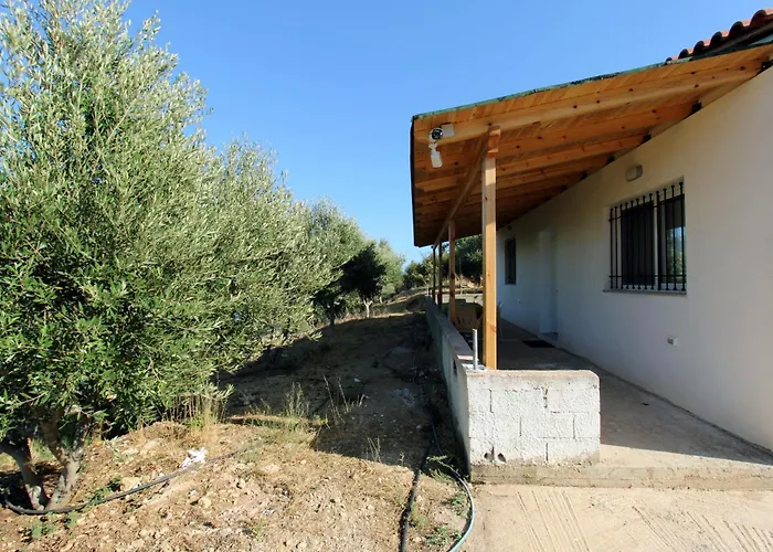 Lakeview Nardi * Ksamil