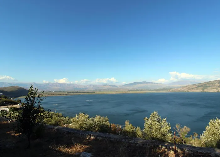 Lakeview Nardi Villa Ksamil