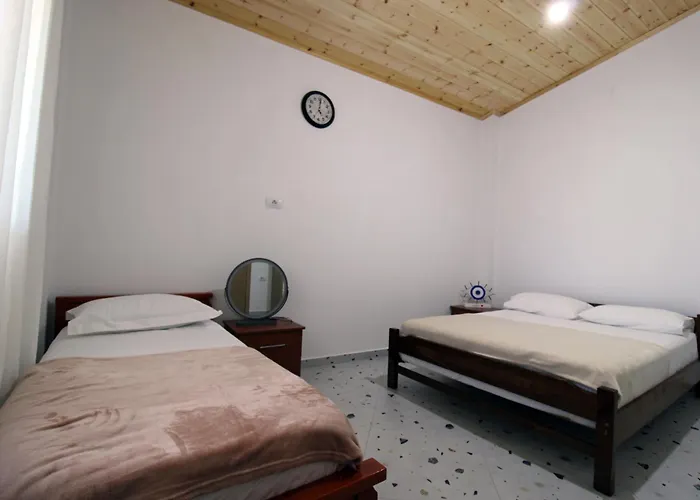 Villa Lakeview Nardi Ksamil